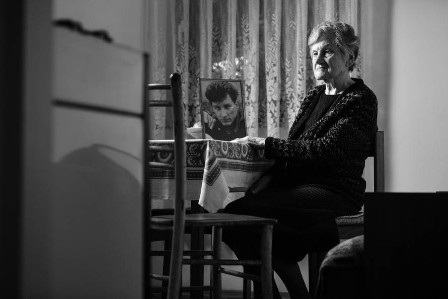 Moje je nemoćno, ranjeno dijete ubijeno dok je bilo na nosilima