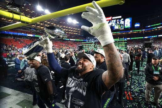 Dominantni Seahawksi osvojili Super Bowl, Patriotsi nemo&cacute;ni!