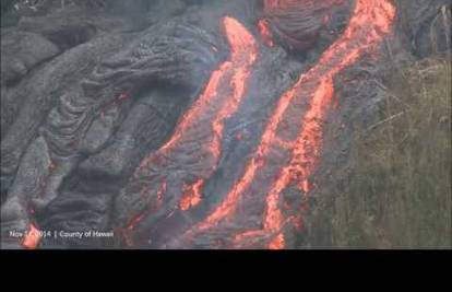 Vatreni vodopad na Havajima: Lava guta sve na svom putu
