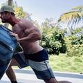 Hemsworth je 'pojeo krafnu': Počinje sličiti na Hulka Hogana
