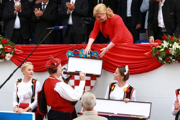 Sinj: Tino Radanovi? slavodobitnik je 301. Sinjske alke