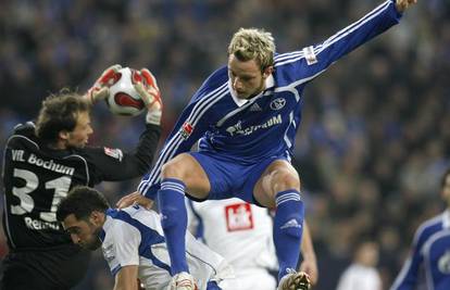 Rakitić dvaput asistirao u pobjedi Schalkea na startu
