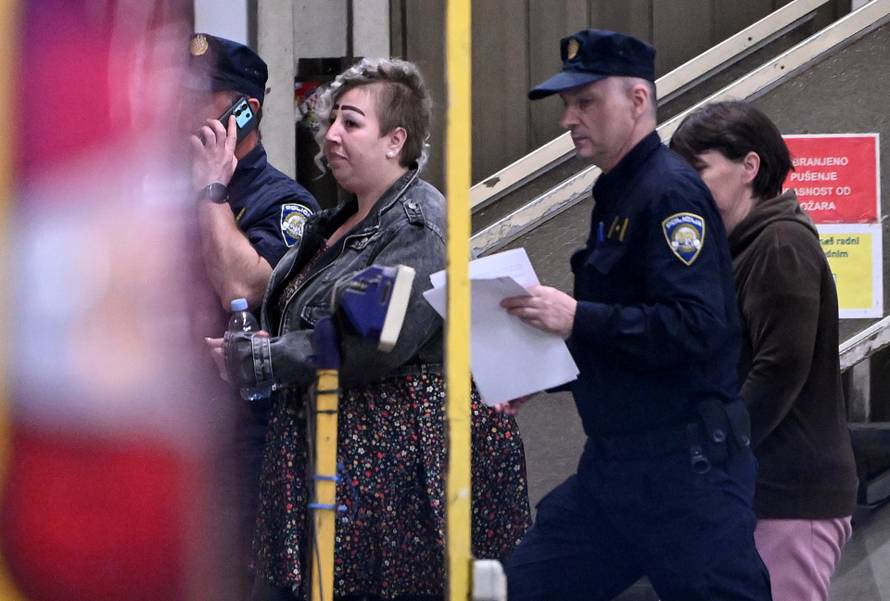 Zagreb: Privođenje uhićenih zbog sumnje u počinjenje koruptivnih i gospodarskih kaznenih djela