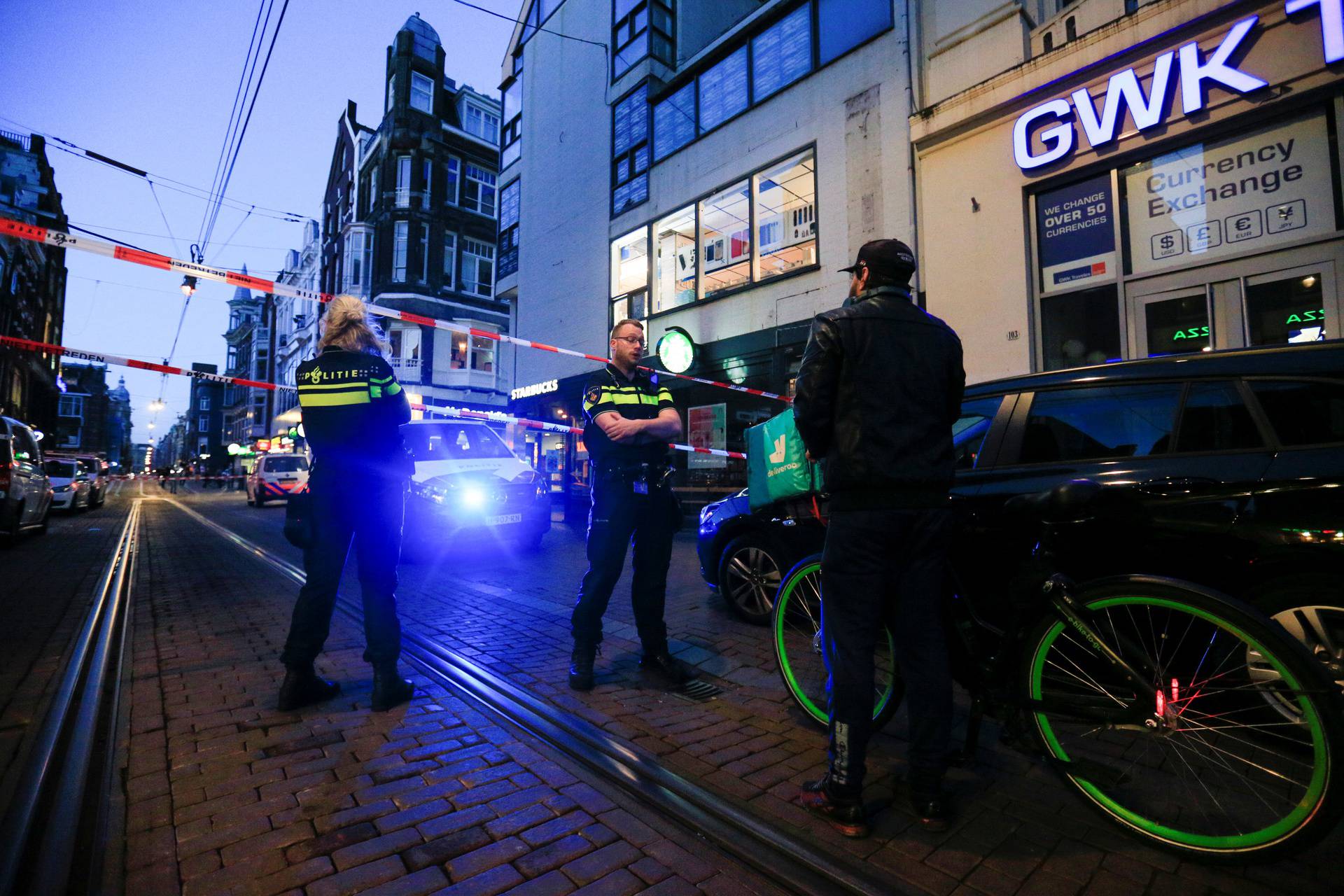 Dutch celebrity crime reporter Peter R. de Vries shot and seriously injured in Amsterdam