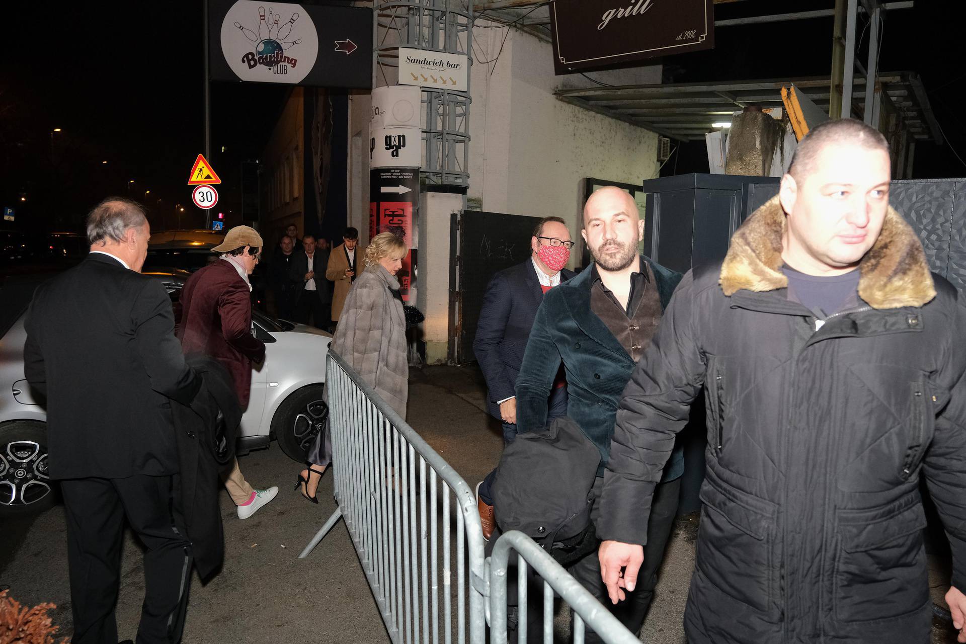 Zagreb: Kevin Spacey u pratnji Jakova i Dominika Sedlara došao u klub Mint