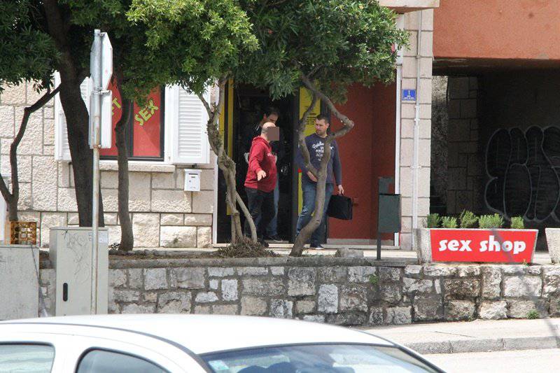 Priveli vlasnicu sex-shopa, u Dubrovniku uhitili muškarca