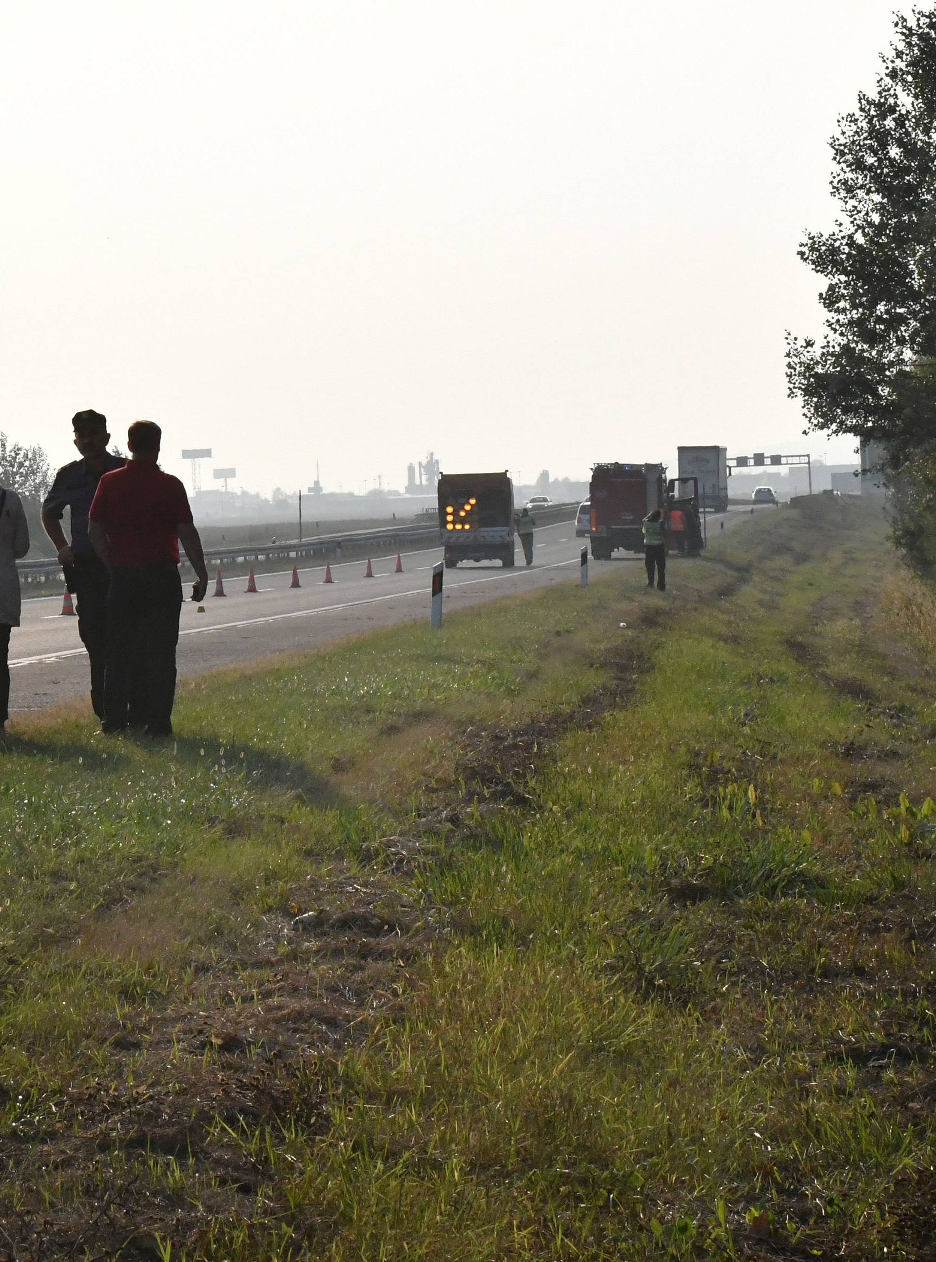 Detalji strave kod Broda: Auto bio na krovu, ljudi su izgorjeli