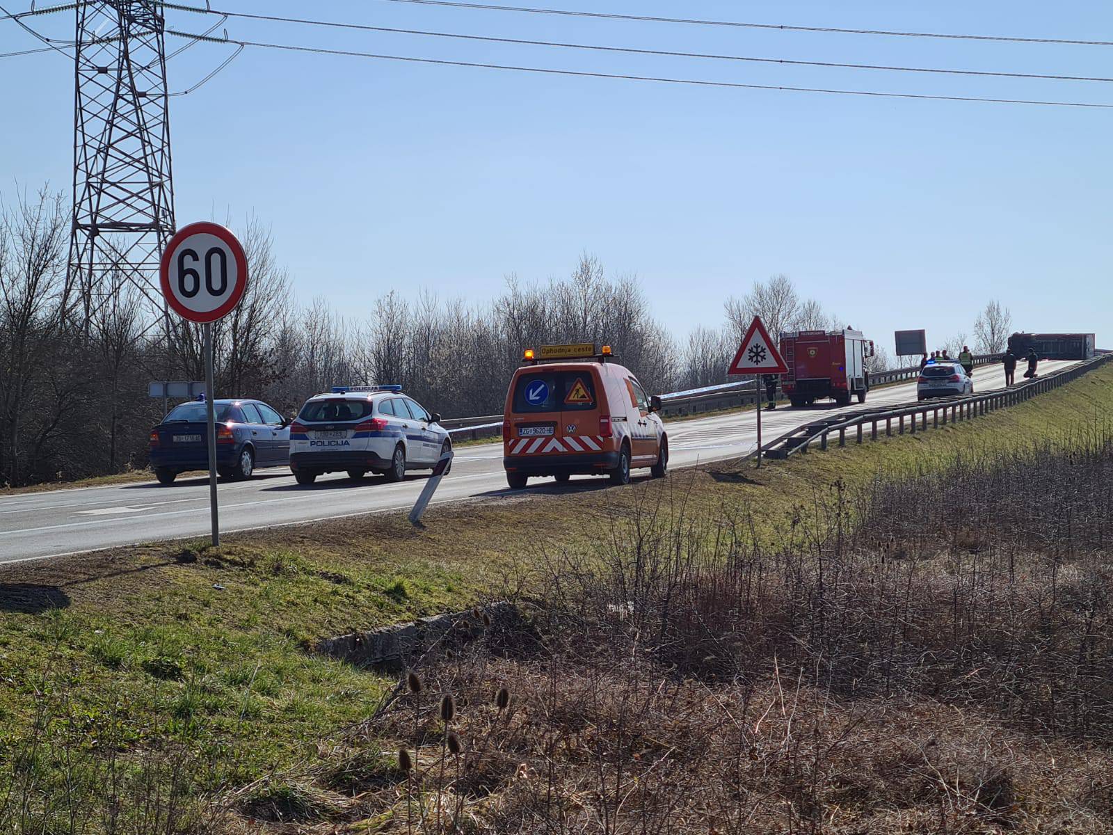 Sudar kamiona i auta blizu Velike Gorice, jedan mrtav