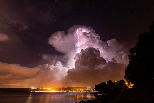 FOTO Ovo su oblaci koji su potopili Rijeku i odnijeli život