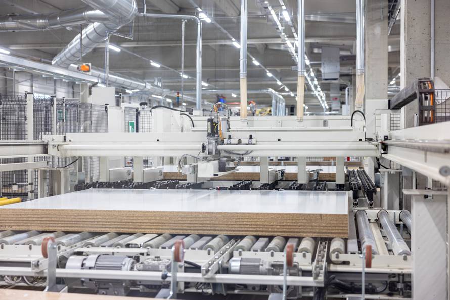 Jesu li kuhinje proizvedene u Hrvatskoj kvalitetnije? Posjetili smo novu tvornicu i provjerili