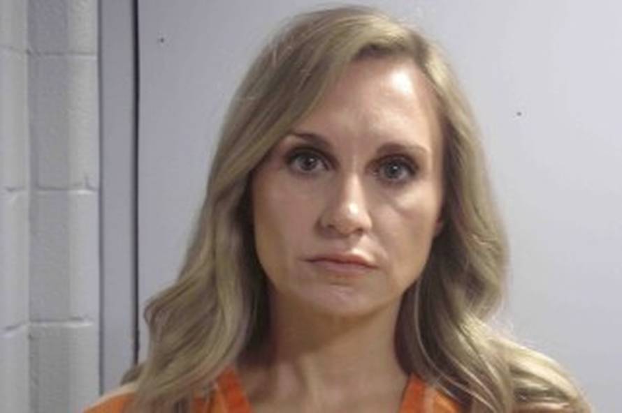 Bivša gradonačelnica silovala dječaka (16) pa naručila pilulu za dan poslije preko dostave!