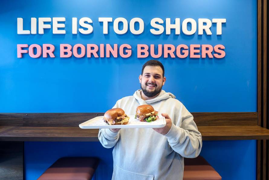 Zagreb: Burger bar Smash Up na Borongaju