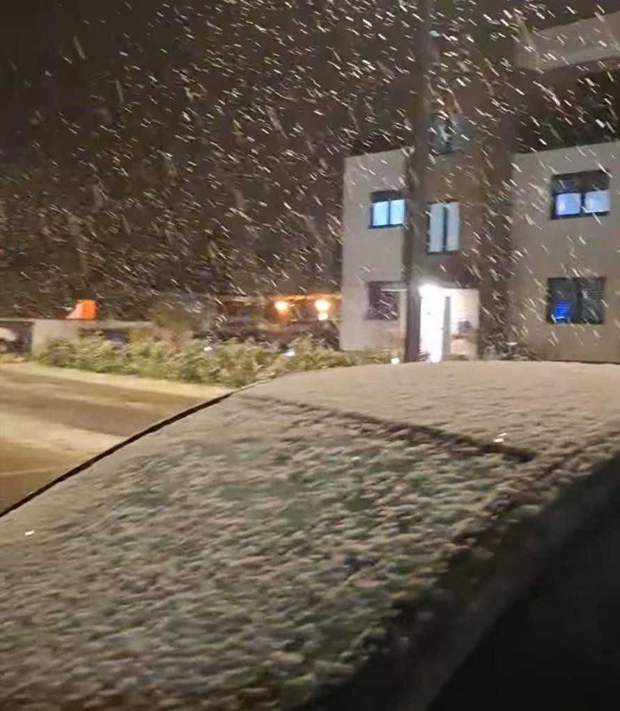 VIDEO Pogledajte kako u Brodu pada snijeg: 'Lijepo je. Nadam se da zimska služba ne spava'