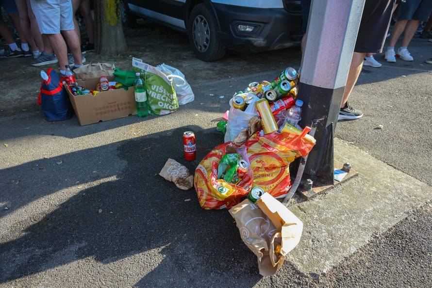 Zagreb: Fun zona na Bundeku već je puna smeća