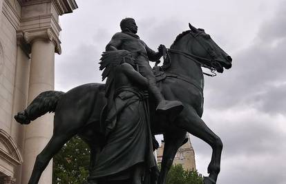 Uklonili kip bivšeg američkog predsjednika T. Roosevelta u New Yorku zbog rasizma
