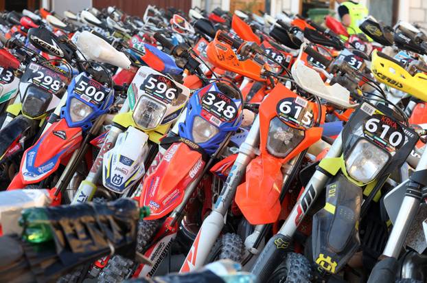 Primošten: Motociklisti?ka manifestacija Krka Enduro Raid privukla više od 500 natjecatelja iz cijele Europe 