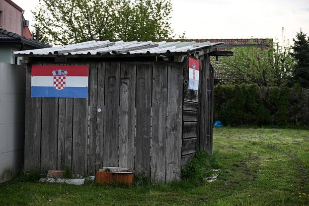 Samobor: Drvena baraka na adresi Gradna 85g