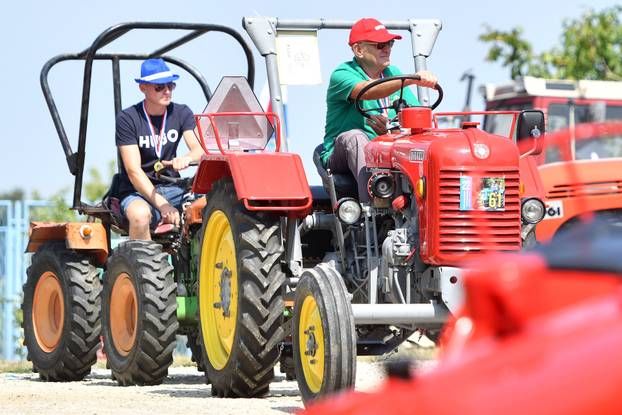 Sveti Urban: Međunarodni traktorski rally na štrigovskim vinogradima 