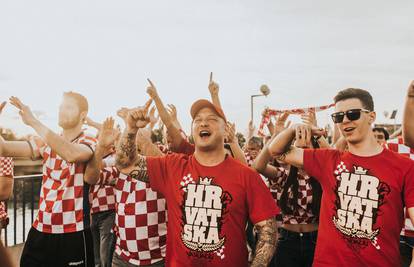 Crni petak: Ove majice nosi i Stoka, a sad su ultra povoljne!