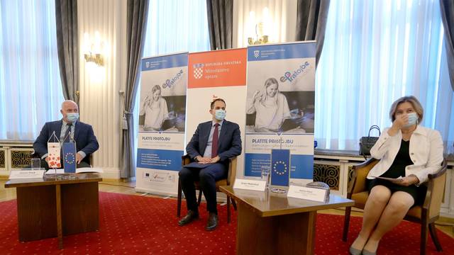 Zagreb: Na konferenciji Ministarstva uprave predstavljen projekt e-Pristojbe