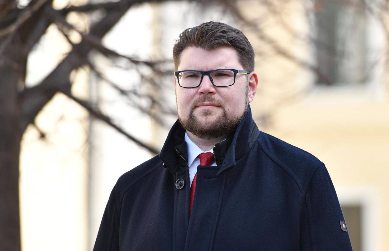 SDP kritizira Plenkovića: 'On se izgubio u briselskim hodnicima i strahuje za buduću karijeru'