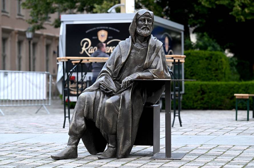 Neuruppin: Hrvatska turistička zajednica postavila šest skulptura hrvatskih velikana