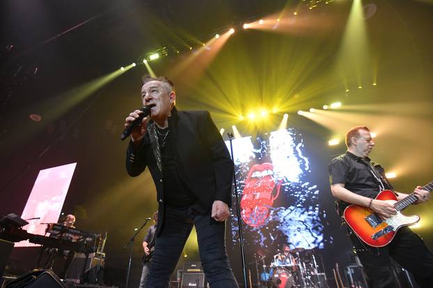 Prljavo kazalište oduševilo varaždinsku Arenu