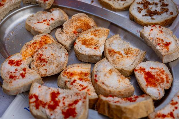 Održava se Zimski vašar i Čvarakfest u Karancu