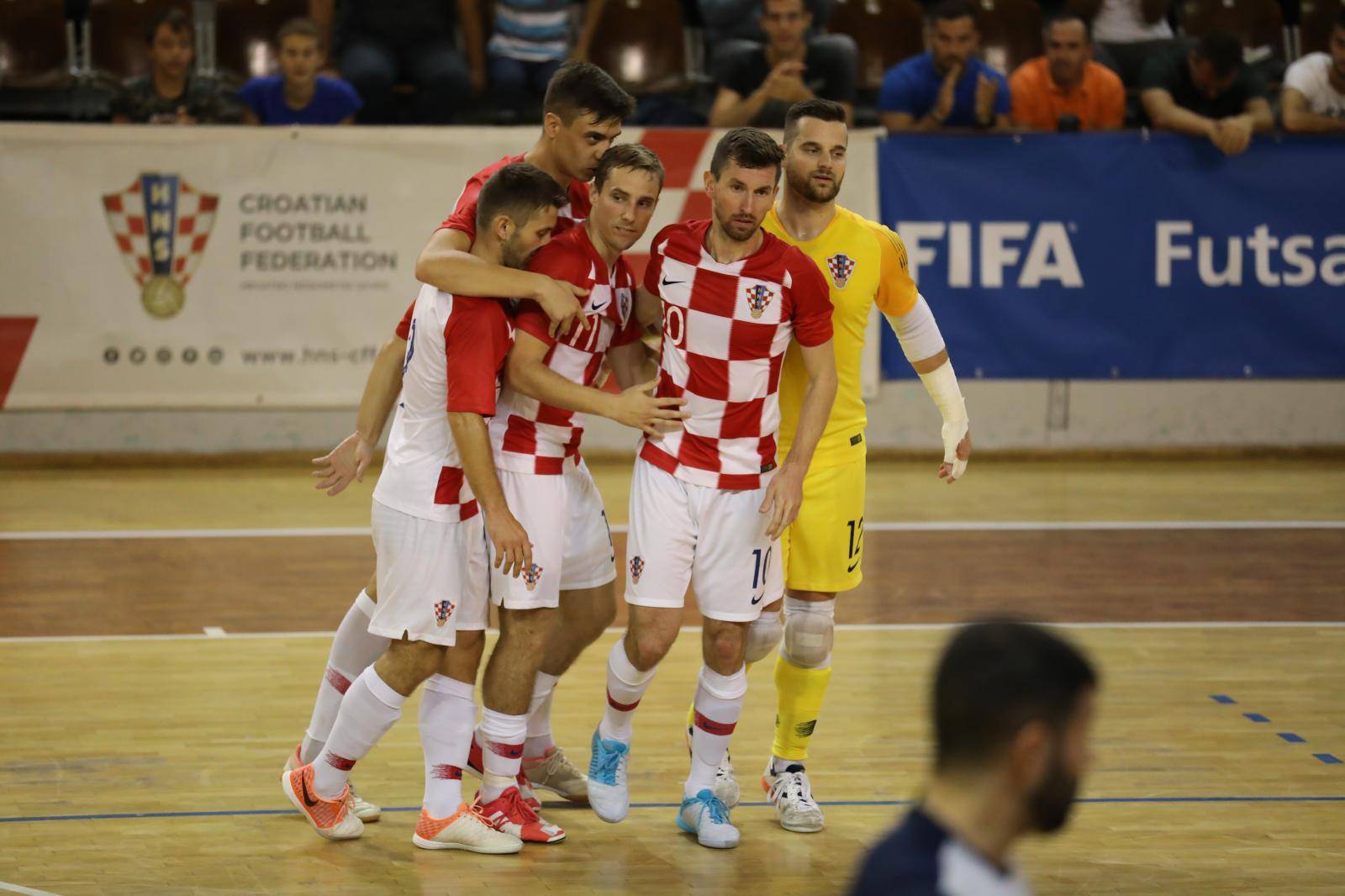 Dubrovnik: Kvalifikacije za futsal svjetsko prvenstvo, Hrvatska - Å vedska