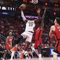 Houston je sprije&ccaron;io 'metlu', a Boston na korak do prolaska