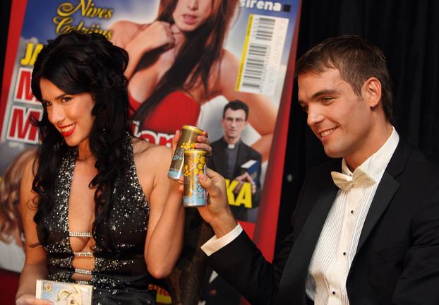 ARHIVA - 2008. Zagreb: Promocija novog spota Nives Celzijus "Bijesna"