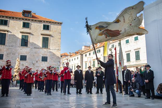 Dubrovnik: Spuštanjem barjaka sv. Vlaha i podizanjem državne zastave te misnim slavljem završila je ovogodišnja Festa svetog Vlaha