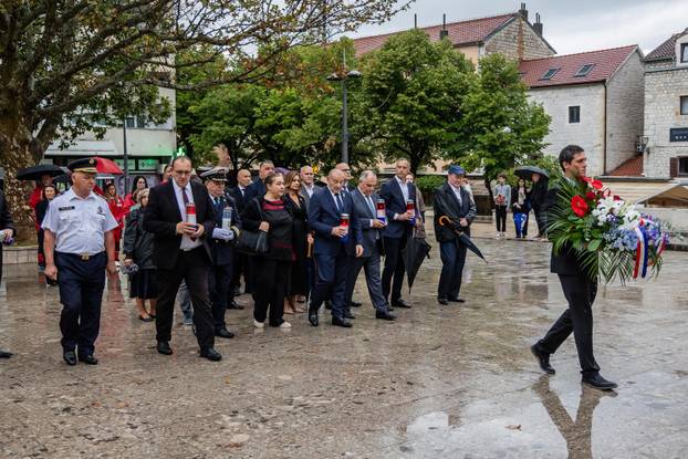 Sinj:  Obilježavanje Dana sjećanja na nestale osobe u Domovinskom ratu i Međunarodnog dana nestalih osoba