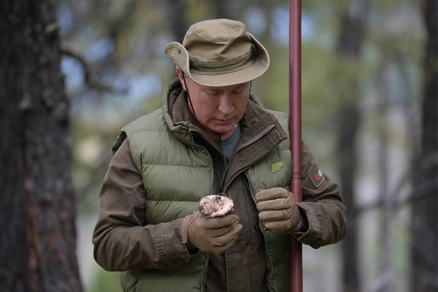 President Putin spends his days off in Siberia
