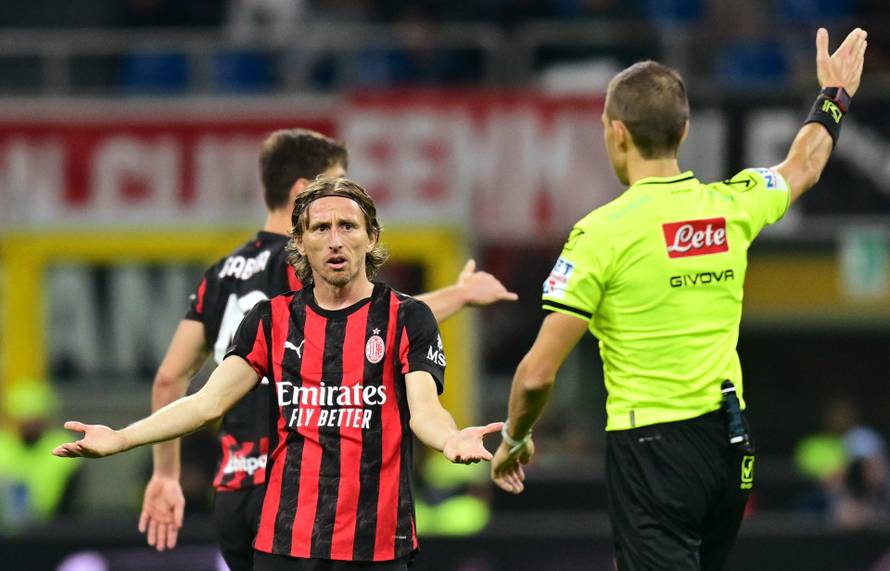 Serie A - AC Milan v Pisa SC