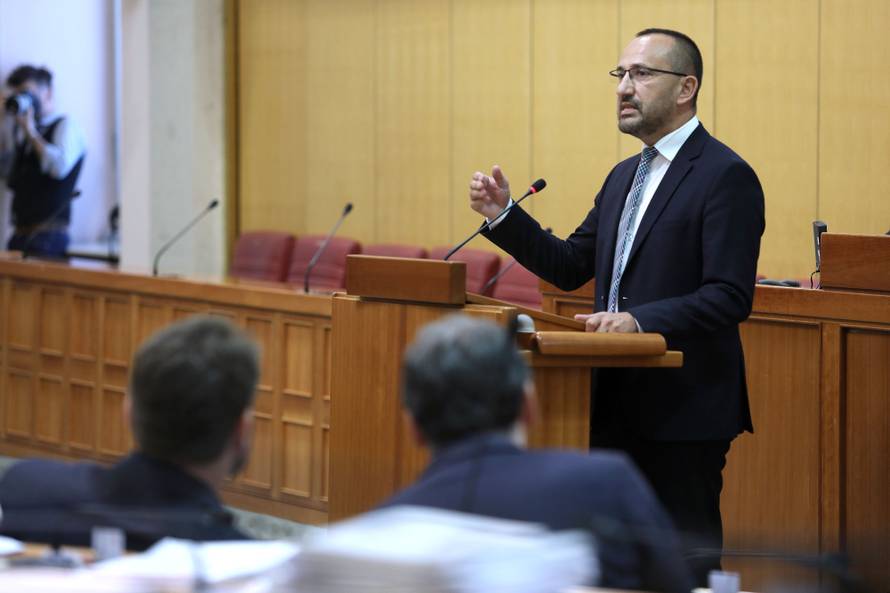 Zagreb: Dva tjedna prije ljetne stanke Sabor pokuÅ¡ava uloviti rokove