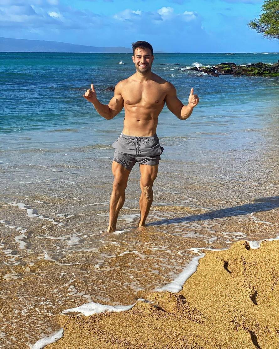 Zaručnik Britney Spears očajan zbog njene svađe sa sestrom: To je skandal, Sam ih želi pomiriti