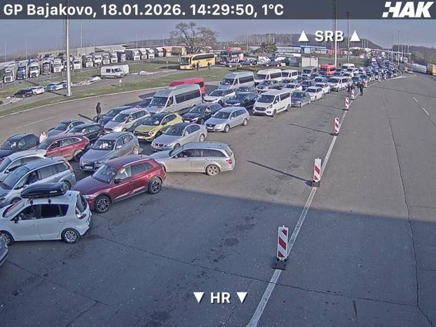 FOTO Gužve na hrvatskoj granici