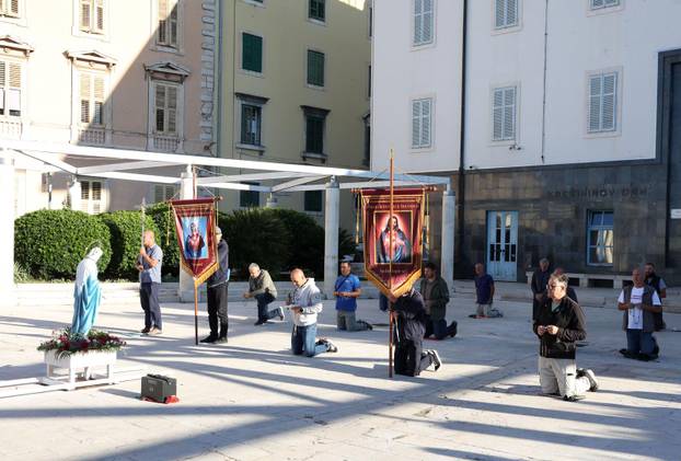 Sibenik: Molitva muške krunice prve subote u mjesecu