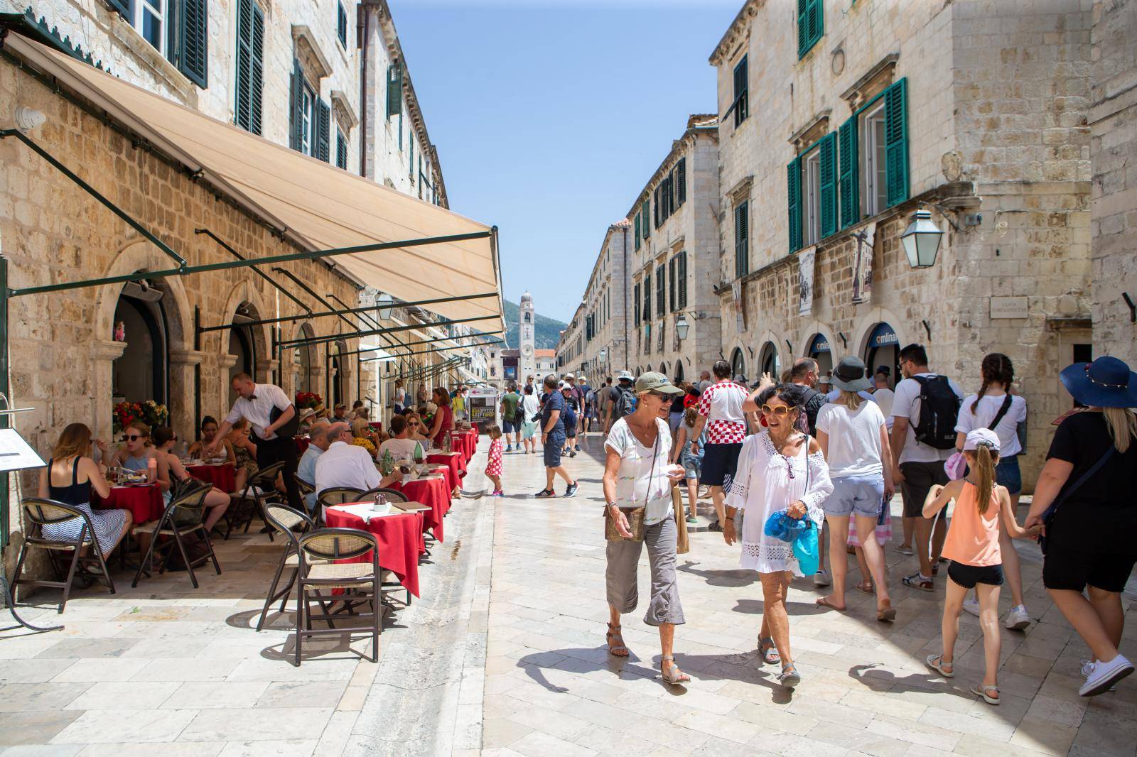 Loši rezultati: Imamo i manje turista i 14,6% manje noćenja