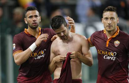 Roma lako s Milanom, opet je na -5 za vodećim Juventusom