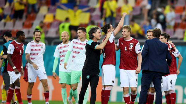 Euro 2020 - Group C - Ukraine v Austria