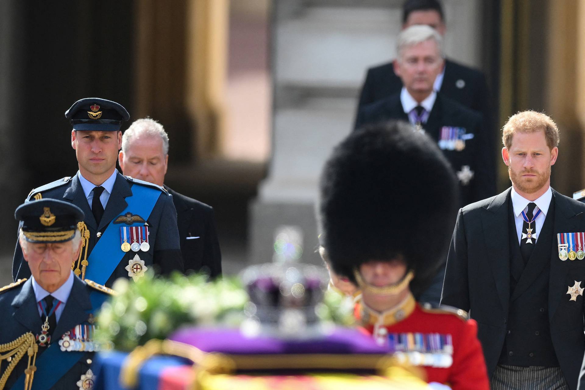 Britain mourns Queen Elizabeth