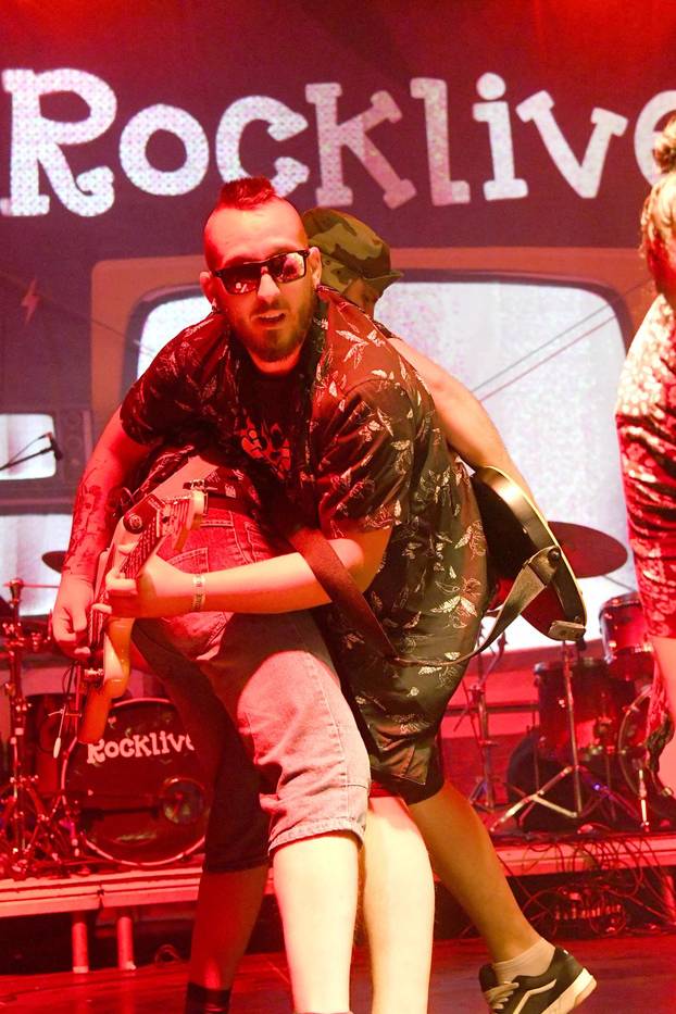 Koprivnica: Nastup benda Seljačka buna na 15. RockLive Festivalu