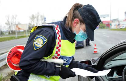 'Smrtnici' ne, zastupnici mogu kud hoće: Do propusnica će biti teže doći, manje će ih izdavati