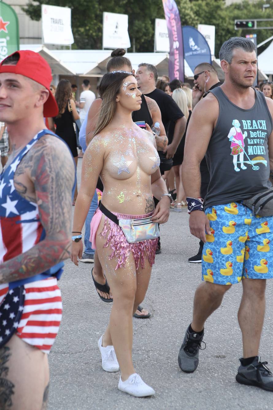 Na Ultru bez grudnjaka i gaća: Splitom je 'zavladalo' ludilo