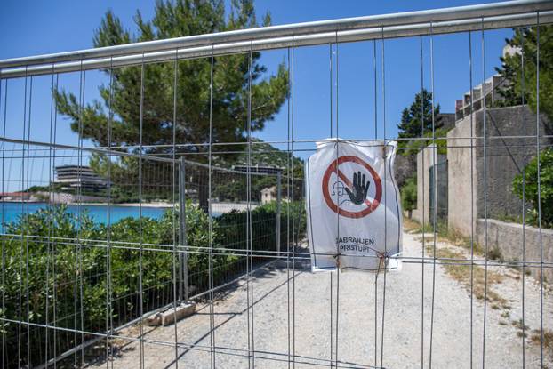 Počinje rušenje devastiranih hotela Kupari u najljepšoj uvali kod Dubrovnika