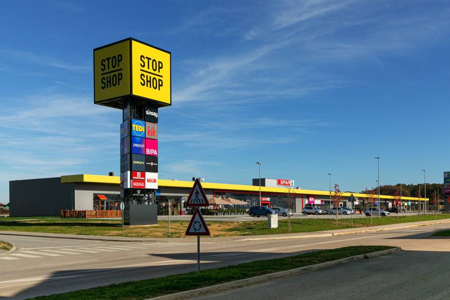 Rođendansko slavlje u STOP SHOP-u Ludbreg