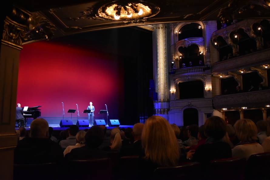 Rijeka poput sna: Četiri tenora i pun HNK zapjevali su zajedno