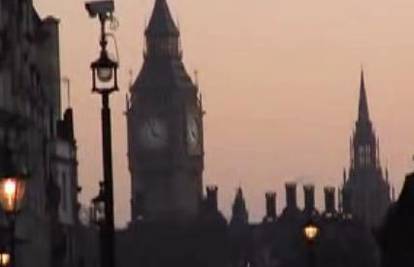 London: Sajmovi i klizališta privukli najmlađe Britance